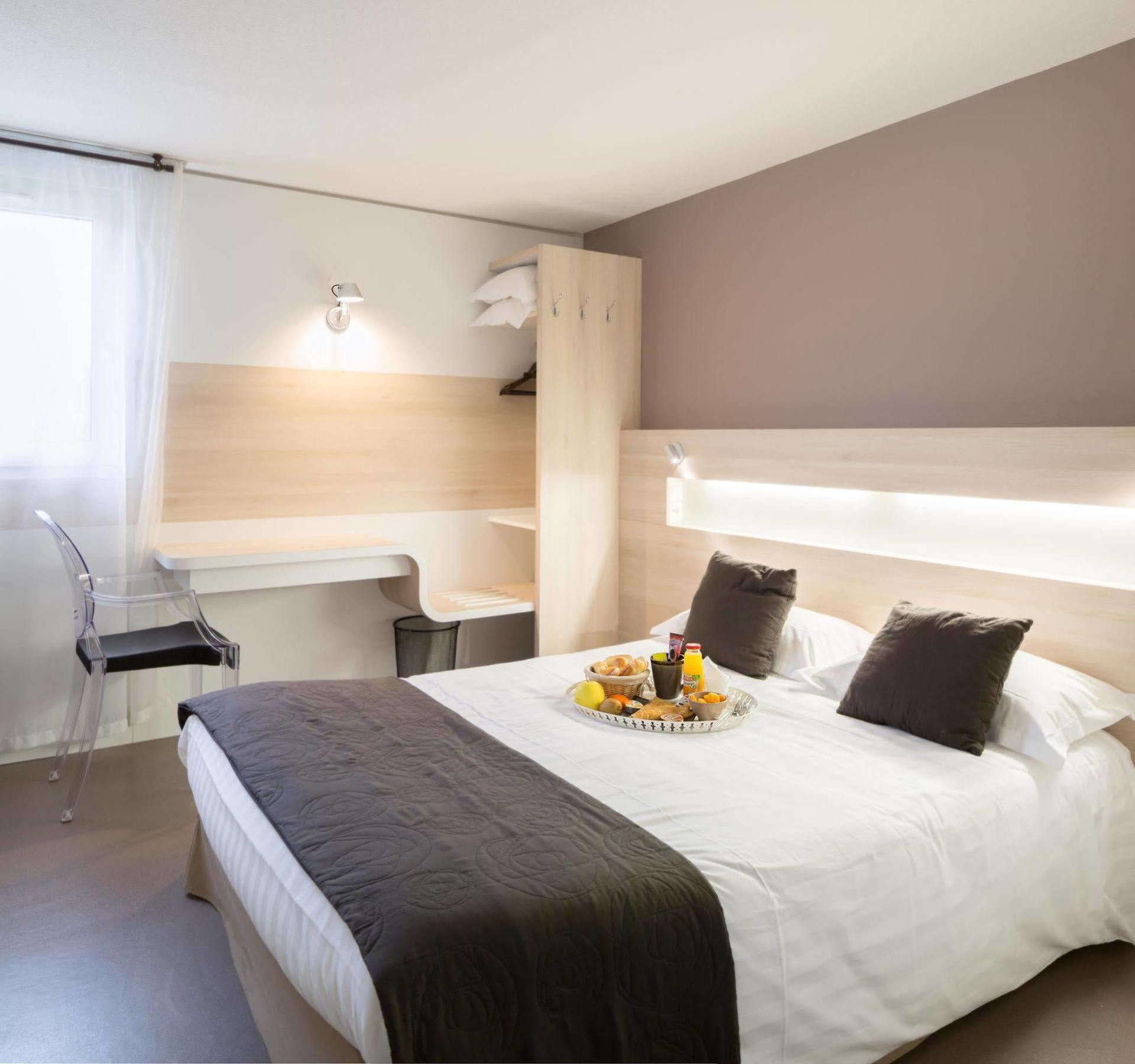 Hotel Restaurant L'Eskemm St Brieuc-Tregueux Dış mekan fotoğraf